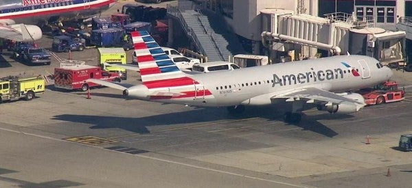 Tα γρήγορα αντανακλαστικά της American Airlines – Το βίντεο που προκάλεσε την κινητοποίηση